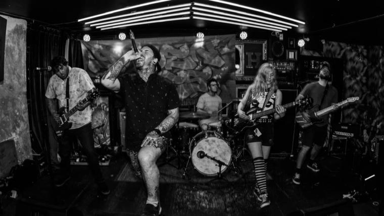 POP PUNK AT PAPAYA